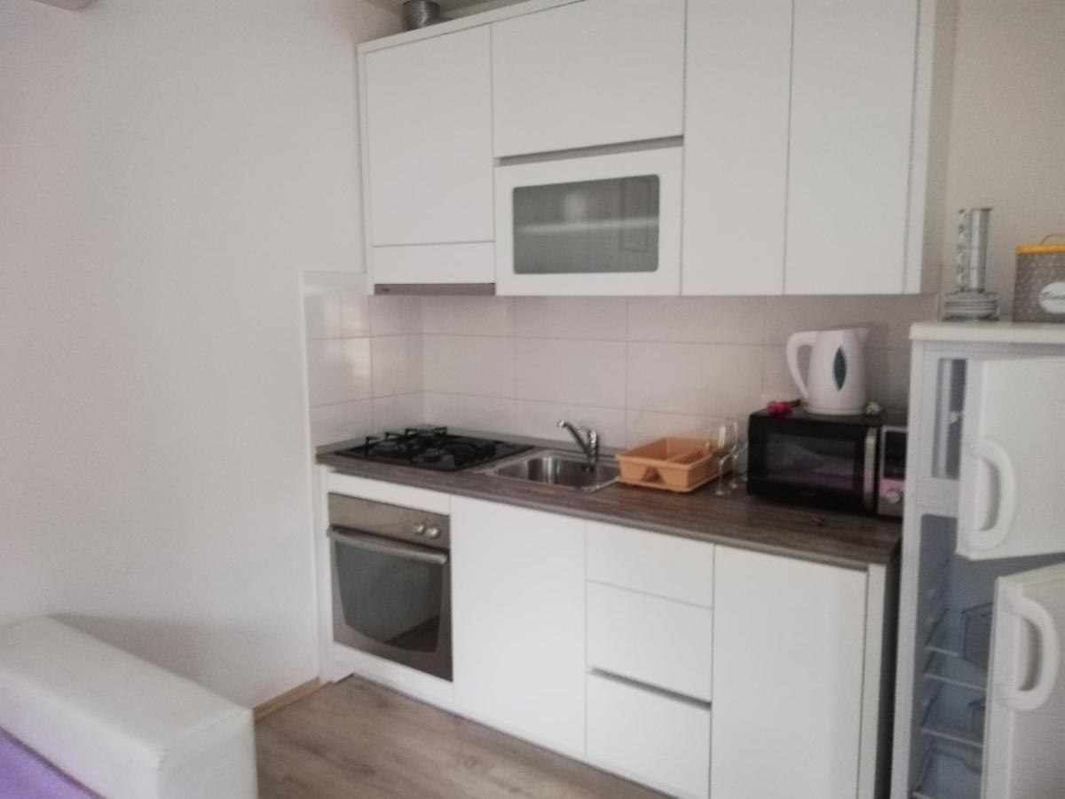 Apartmani Andrea Promajna Buitenkant foto