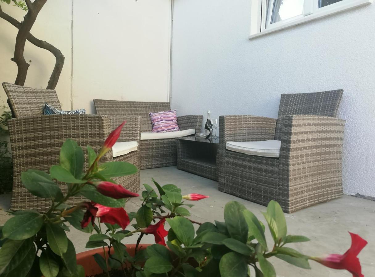 Apartmani Andrea Promajna Buitenkant foto