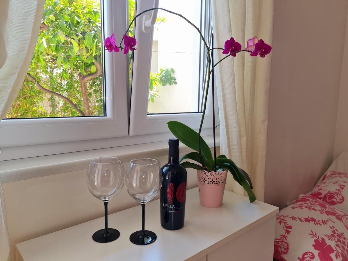 Apartmani Andrea Promajna Buitenkant foto