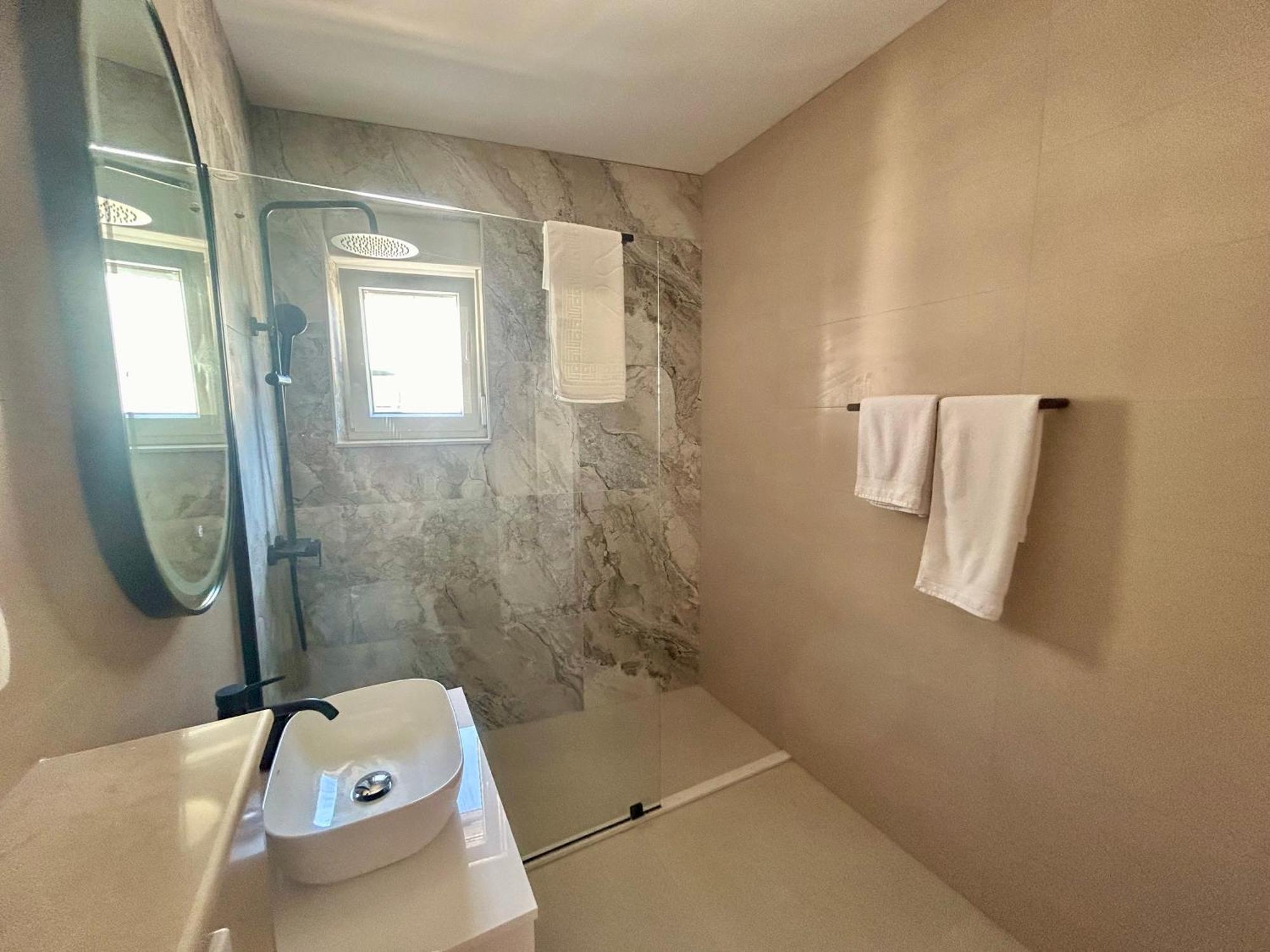 Apartmani Andrea Promajna Buitenkant foto